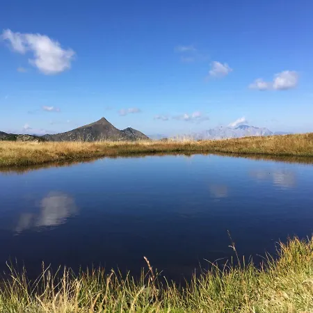 Alpenrauschen شقة